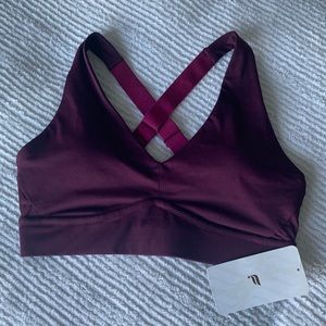 NWT Fabletics Medium-Impact Sports Bra